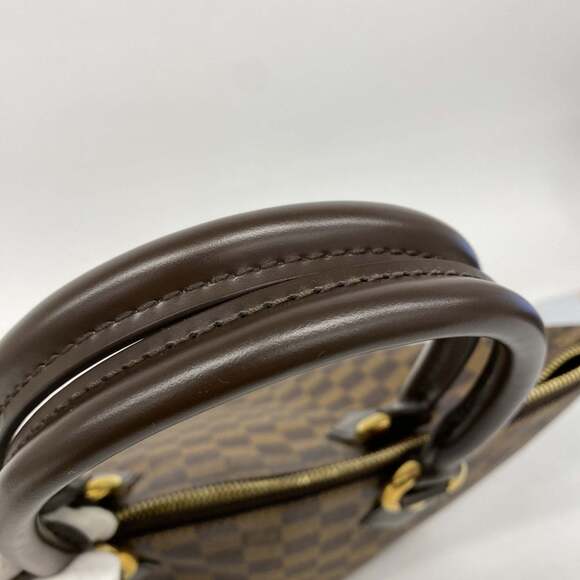 LOUIS VUITTON Brown Damier Bag - Picture 8 of 9